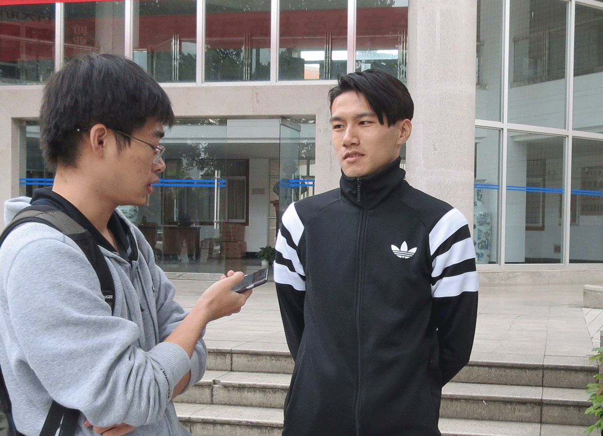 包含今夜北京首钢队长鼓劲:社区盾节点到来;目标明确;球队文化再被提及的词条 包含今夜北京首钢队长鼓劲:社区盾节点到来;目标明确;球队文化再被提及的词条